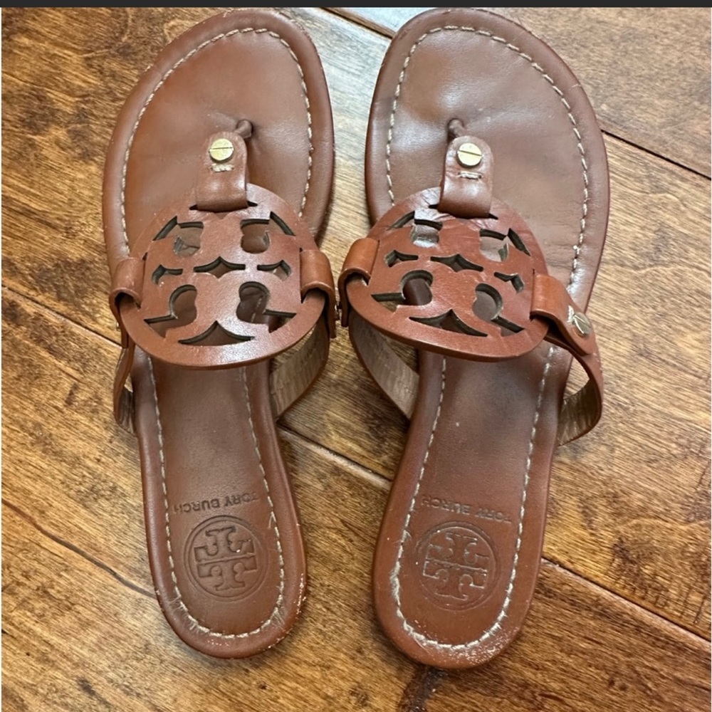 TORY BURCH flats made in Brazil